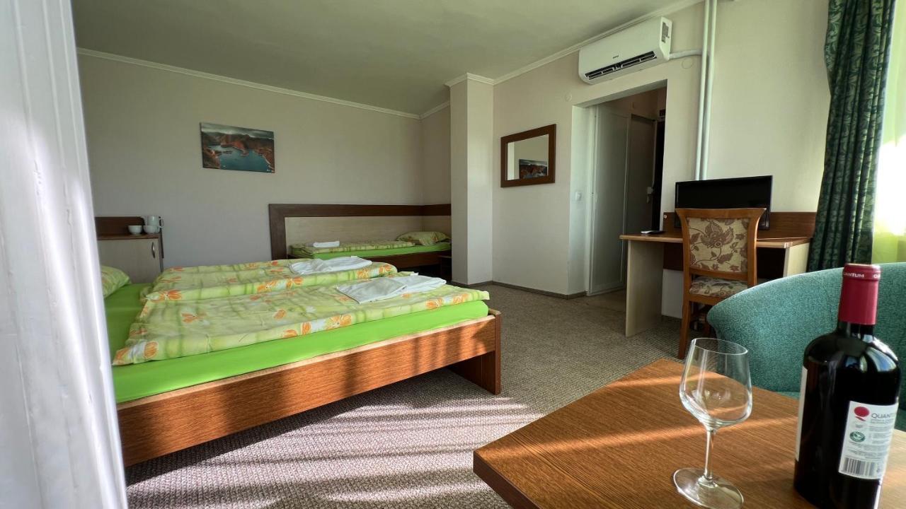 Hotel Gorna Banya Sofia Exteriör bild