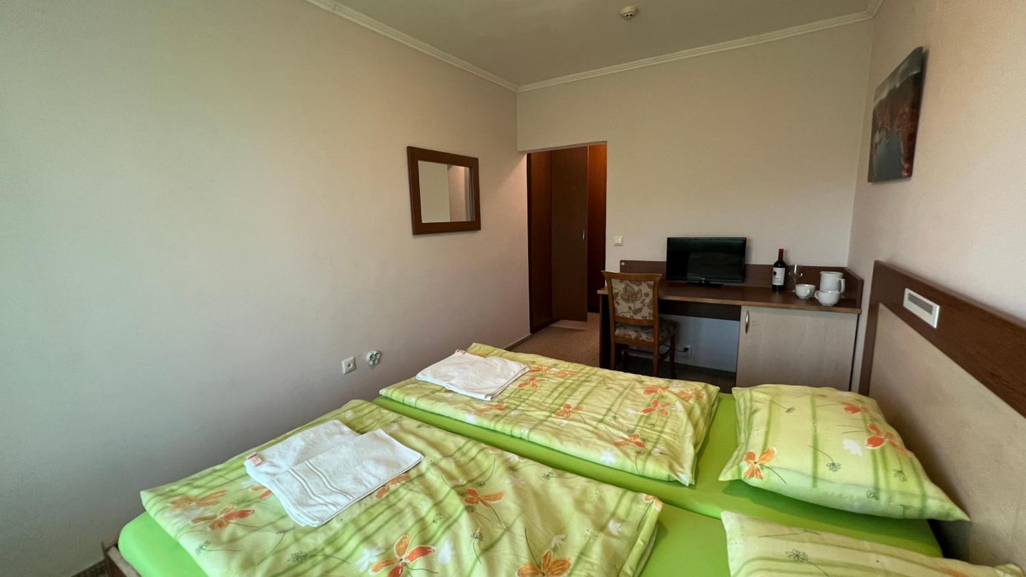 Hotel Gorna Banya Sofia Rum bild